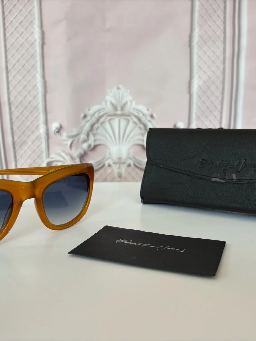 Elizabeth and James Amber/Brown Frame Sunglasses with Dark Lenses